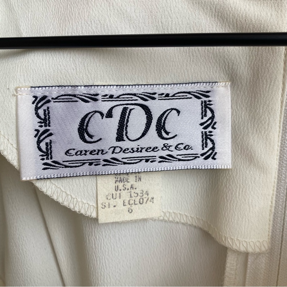 Vintage CDC Caren Desiree & Co Wedding Dress, Size 6 - Picture 6 of 16
